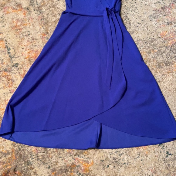 New DKNY Donna Karan Wrap Dress 2 - Picture 3 of 7